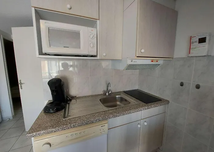 Lejlighed 2 Pieces Avec Mezzanine A Marseillan, 6 Personnes, Vue Mer, Garage Prive - Fr-1-326-543